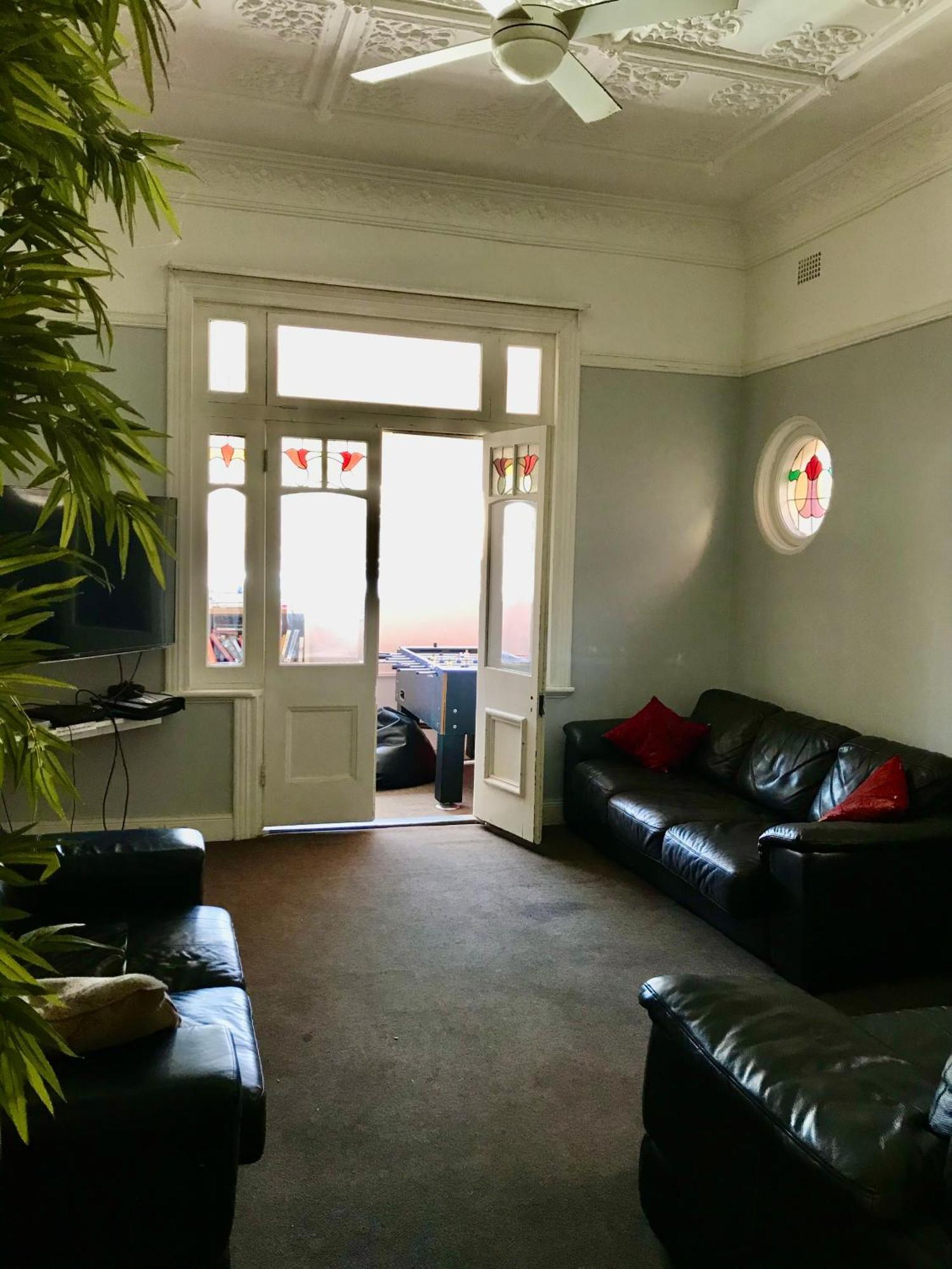 Manly Bunkhouse Hostel Сидни Екстериор снимка
