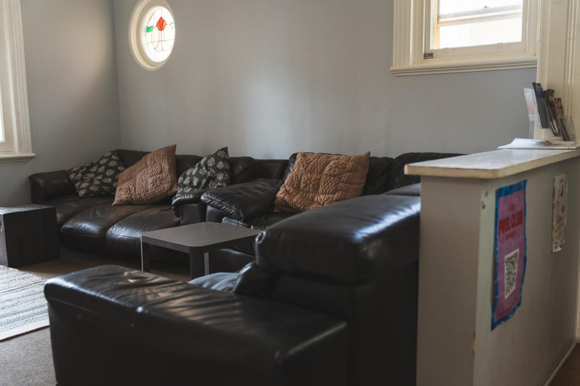 Manly Bunkhouse Hostel Сидни Екстериор снимка