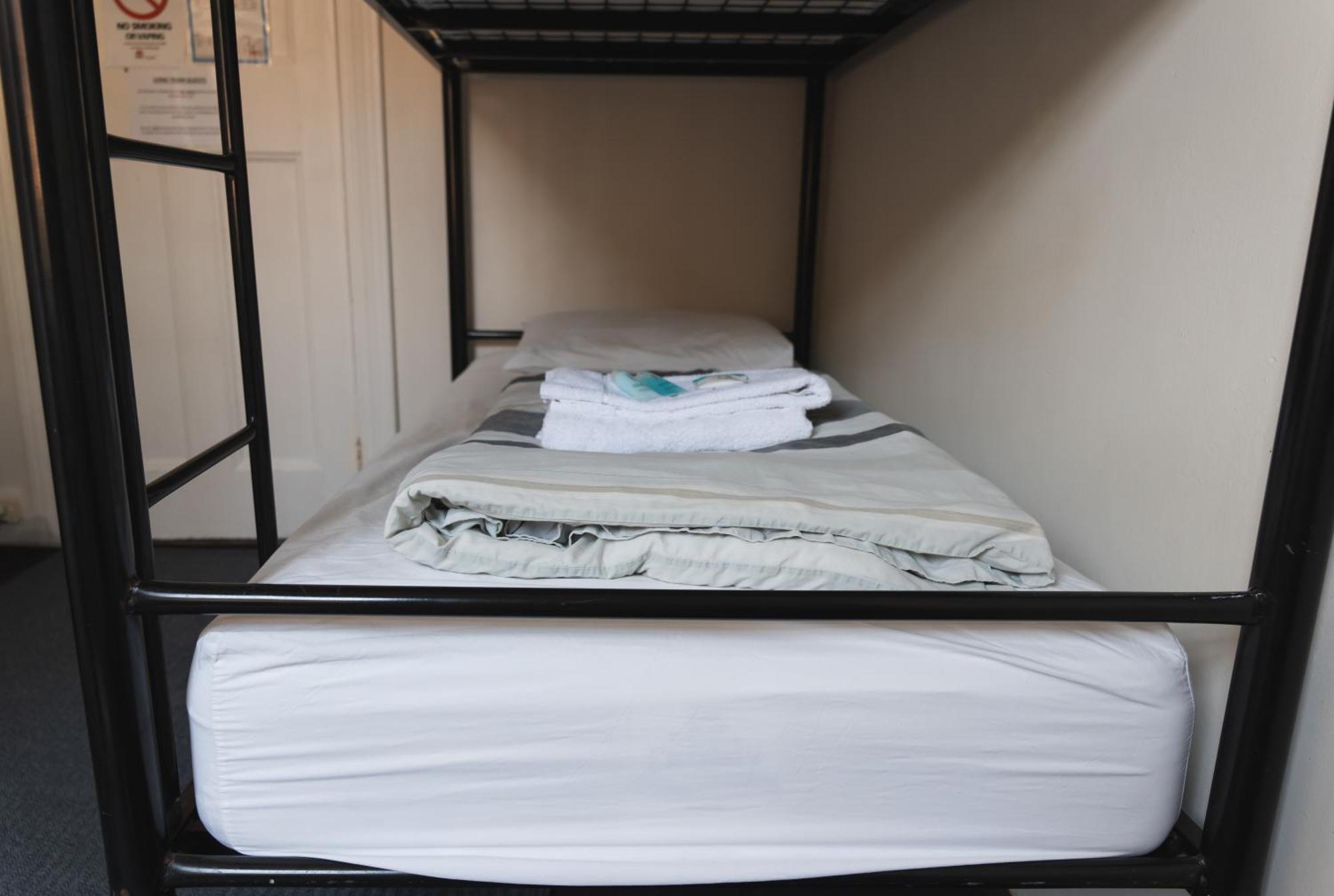 Manly Bunkhouse Hostel Сидни Екстериор снимка